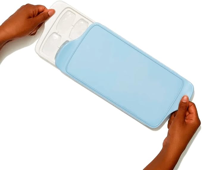 Extra Large Covered Ice Cube Tray – BPA-Free Food-Grade Plastic – Stackable, Leakproof Ice Mold for Freezer (12.2 × 5.6 in)
